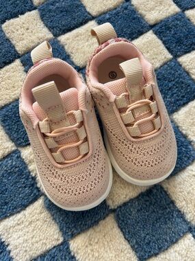 Morendl Pink Toddler Knit Sneaker